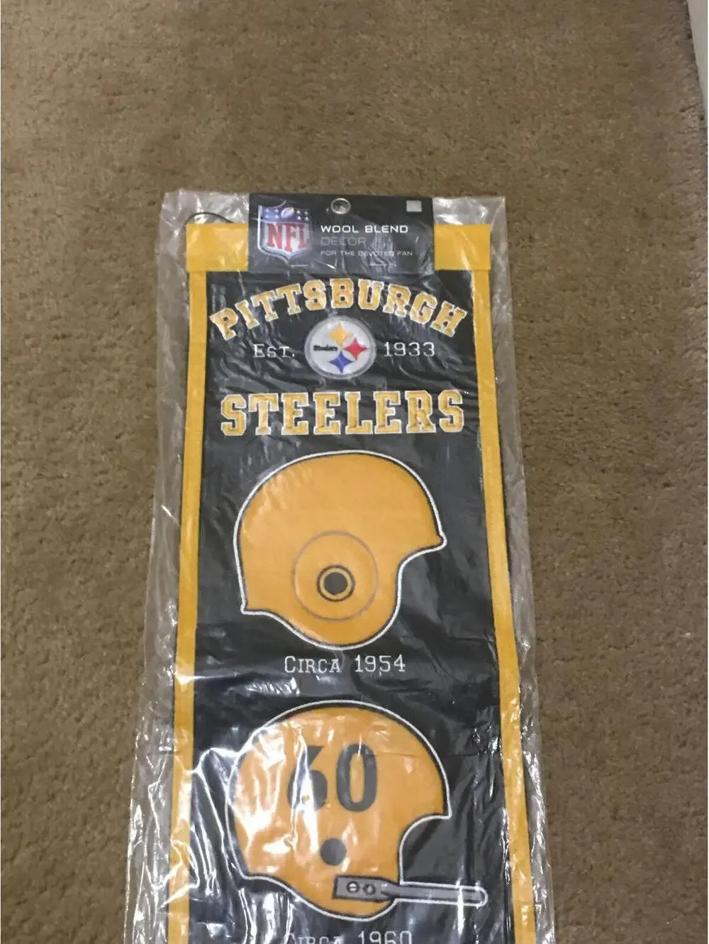 Pittsburgh Steelers  Wool Banner Helmets Past Present